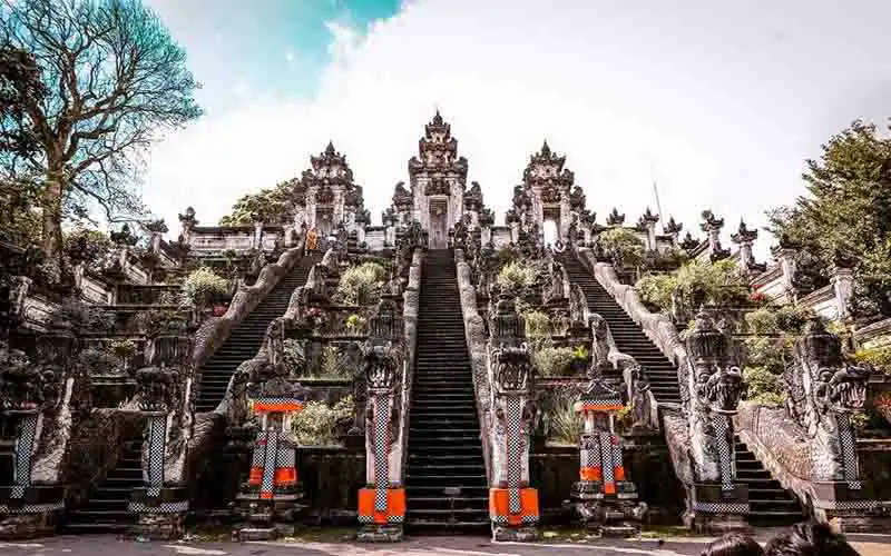 lempuyang luhur temple